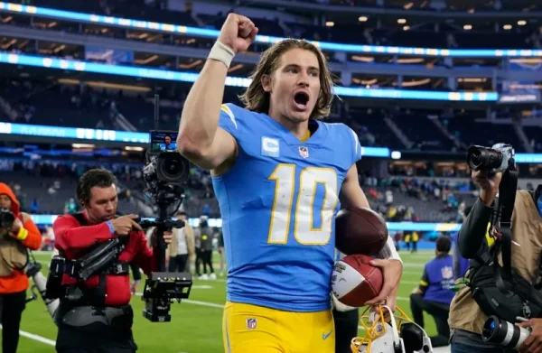 NFL チャージャーズ ジャスティン・ハーバート リミテッド